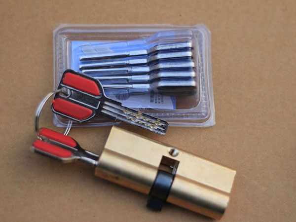 商洛開鎖（開鎖公司24小時上門服務）